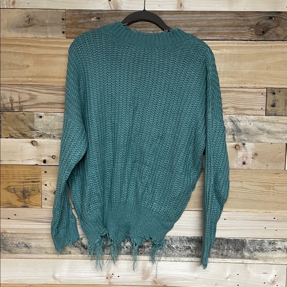 Main Strip Teal size Medium V-Neck Distressed Soft Oversized Cropped Sweater - Picture 7 of 7